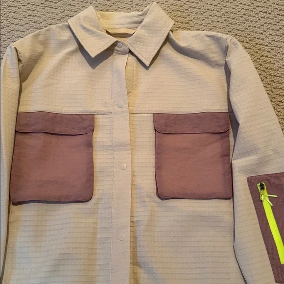 Snap button shirt - Picture 2 of 4